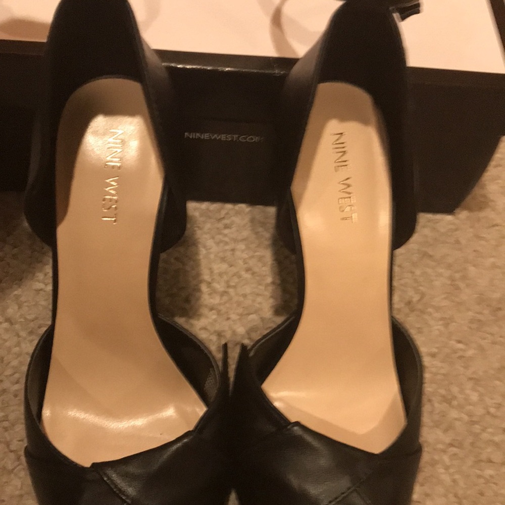 Nine West Faintlyo Heels - Picture 11 of 14
